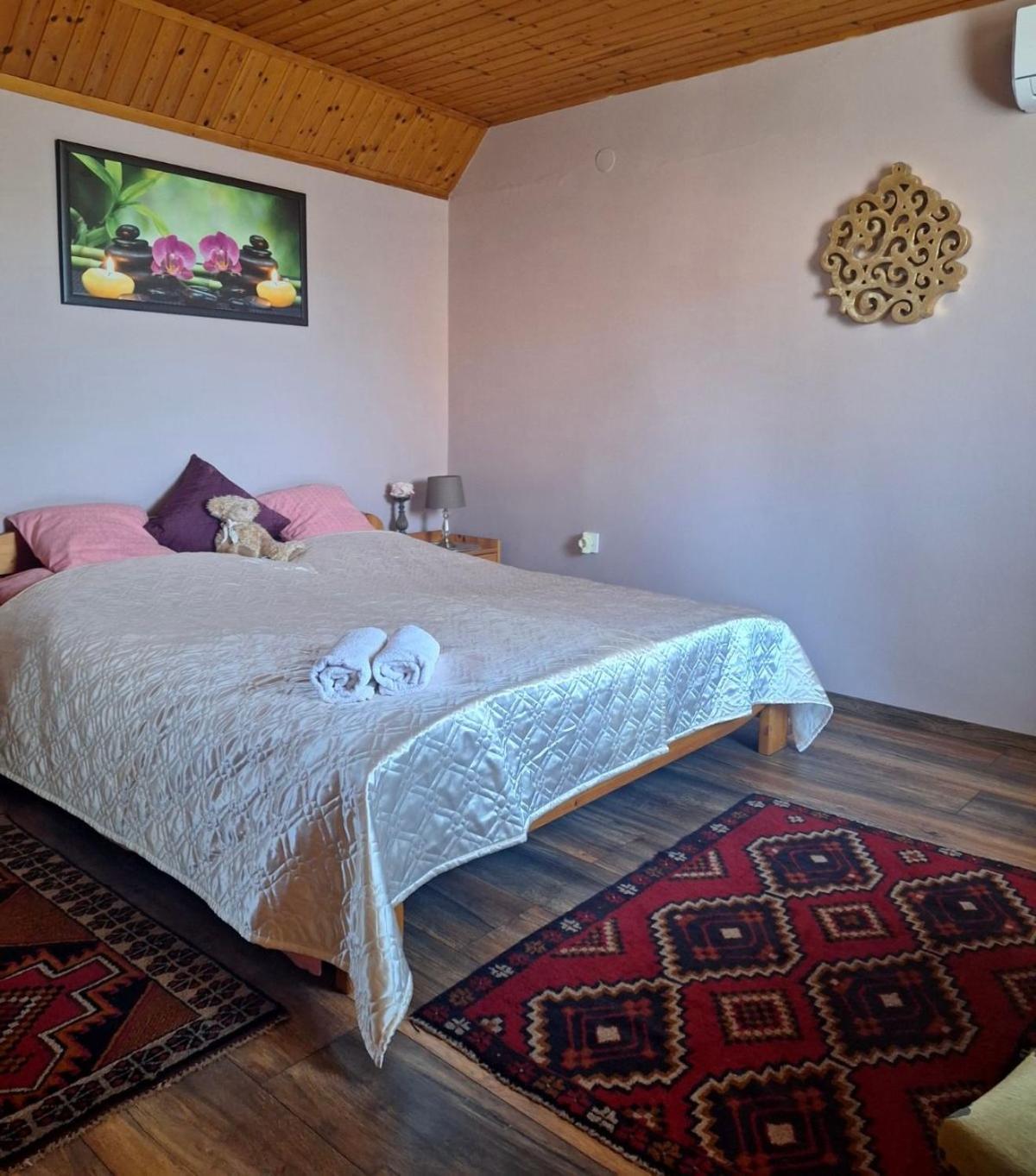 Rohonci Vendeghaz Hotel Kőszeg Buitenkant foto